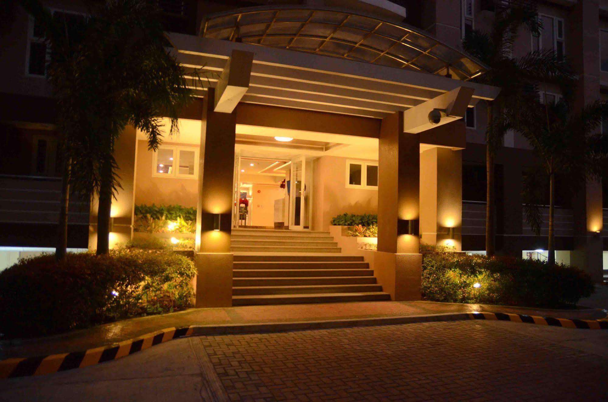 Stradella Hotel Pasig City Buitenkant foto